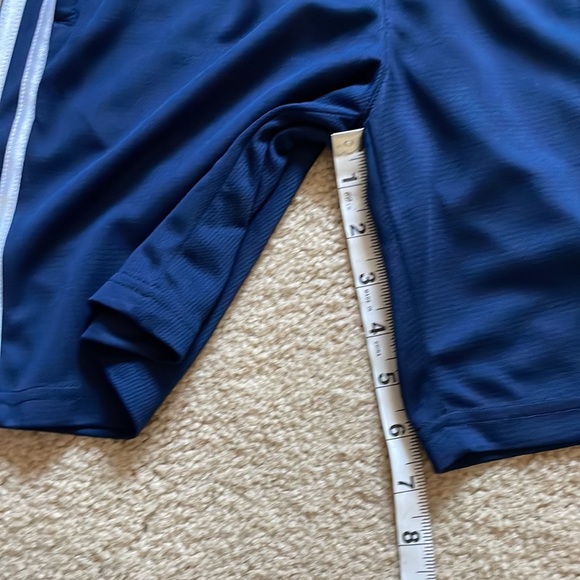 Adidas Boys Athletic Shorts. - Picture 10 of 12